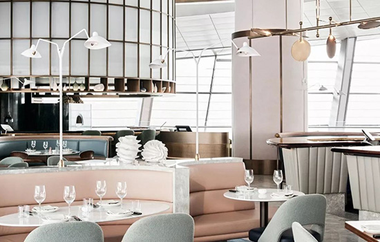 餐厅设计丨大海的色调、珊瑚的色块、珠光的质感，精致的视觉盛宴
